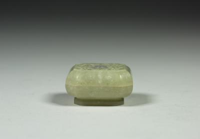 图片[2]-Jade octagonal box with dragon decoration, Qing dynasty (1644-1911)-China Archive
